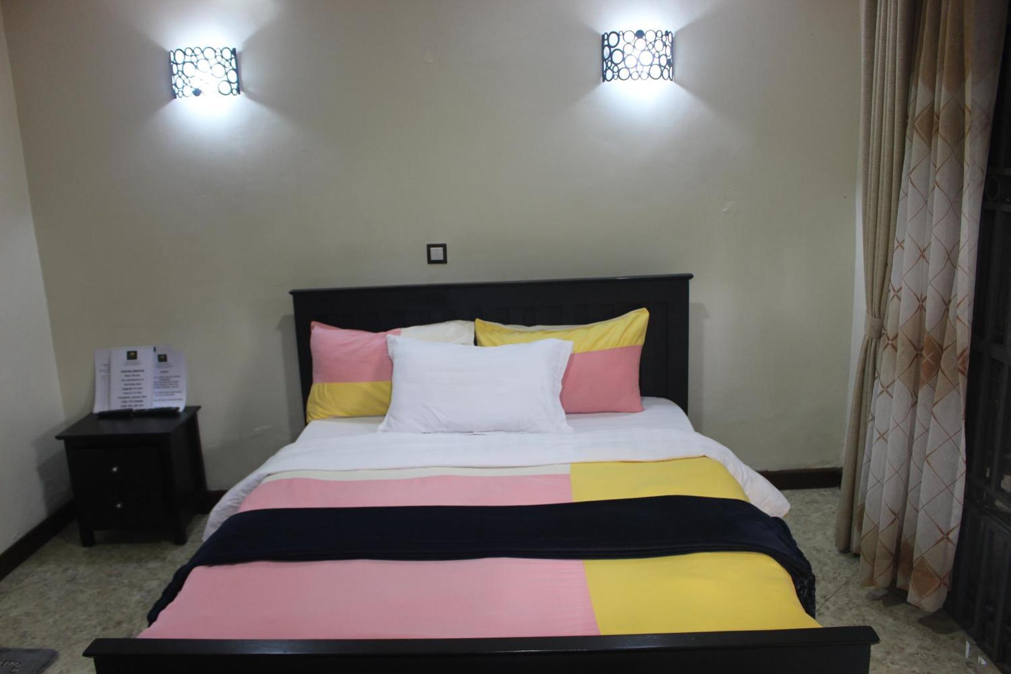Montane Safaris Hotel Fort Portal المظهر الخارجي الصورة