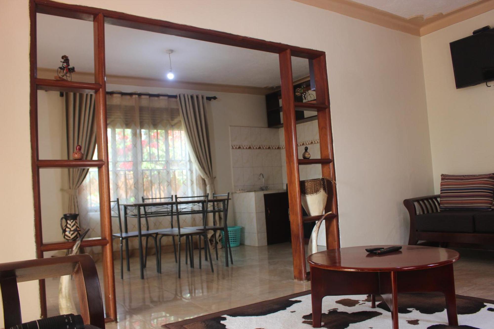 Montane Safaris Hotel Fort Portal المظهر الخارجي الصورة