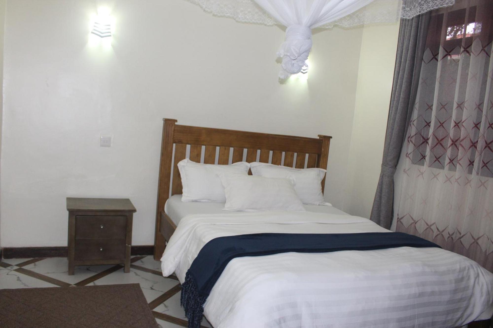 Montane Safaris Hotel Fort Portal المظهر الخارجي الصورة
